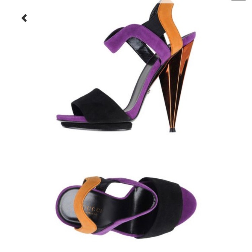 Gucci suede sandals